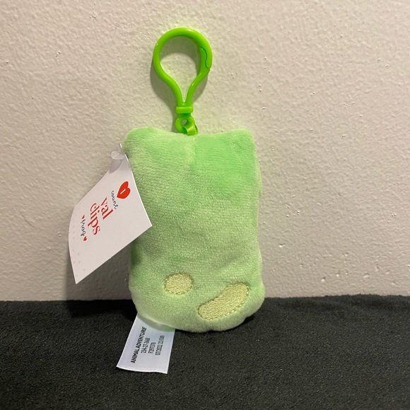 BNWT Animal Adventure Valentine’s Day Green Frog Clip 3.5in - Picture 4 of 4